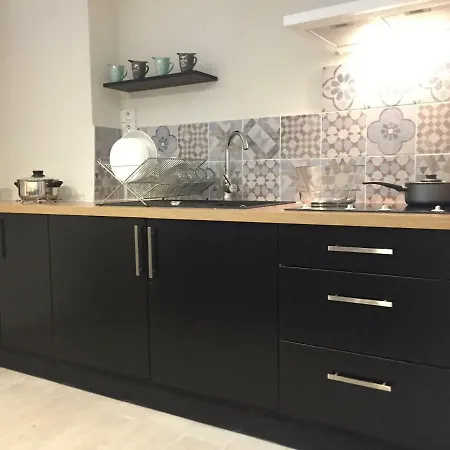 Апартаменты Le Verdun 128 *